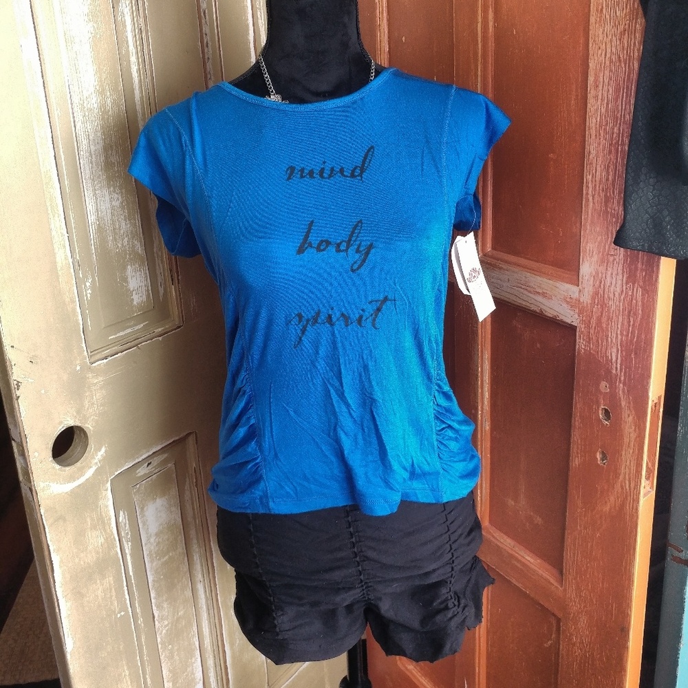 🏹!📦🤯 Mind Body Spirit tee
